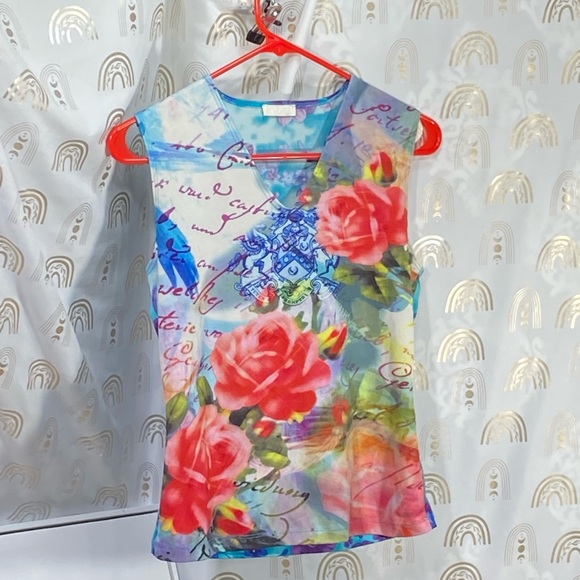 Floral Script Sleeveless Tank Top - Picture 1 of 8